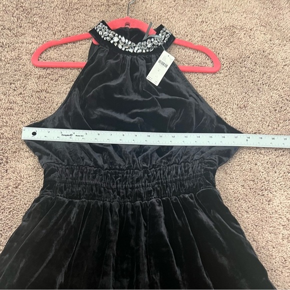 NWT new Anthropologie somerset velvet halter dress medium jewel beaded neck - Picture 7 of 17